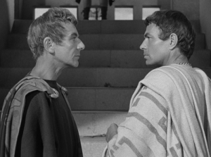John Gielgud (left) and James Mason in the film adaptation of Julius Caesar. Metro-Goldwyn-Mayer (MGM), 1953.